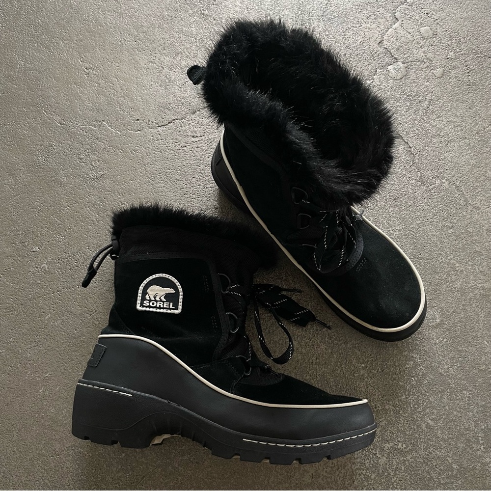 Sorel Tivoli Waterproof Women's Black Fur-Lined Suede and Leather Winter Boots